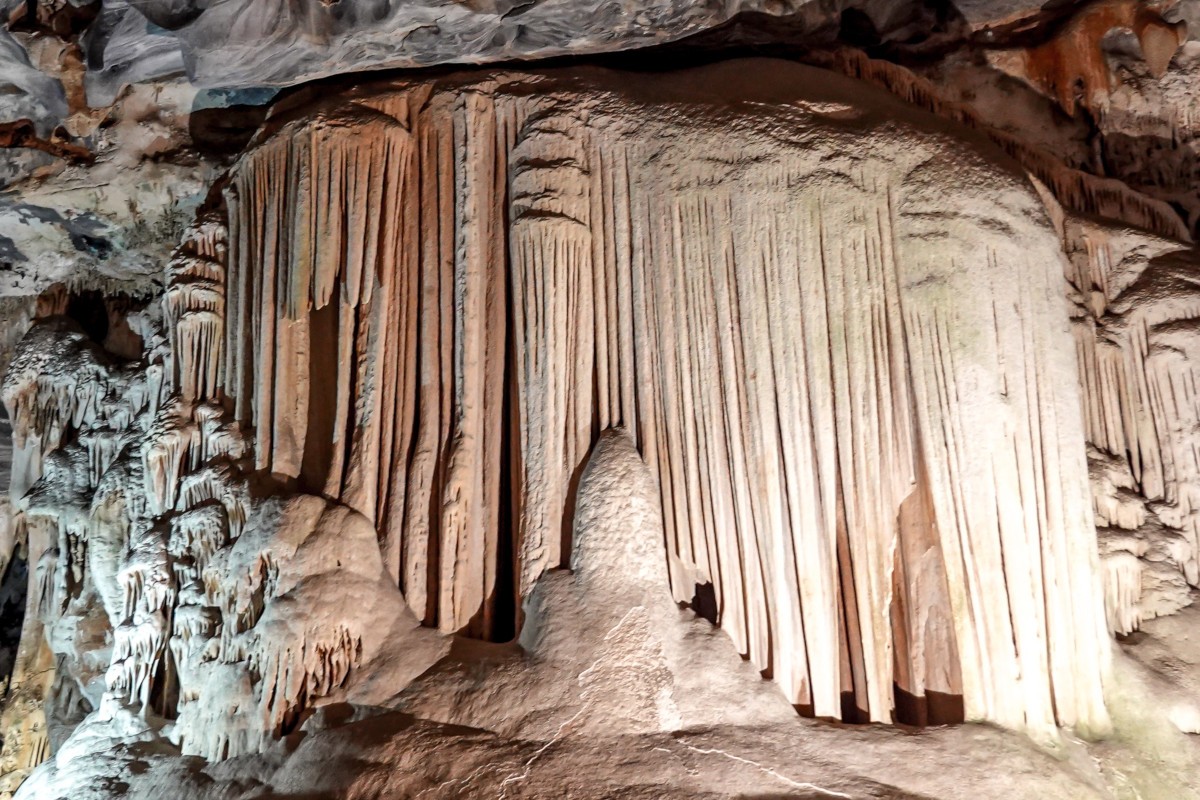 Digitalizzare in D La piu grande stalagmite del mondo
